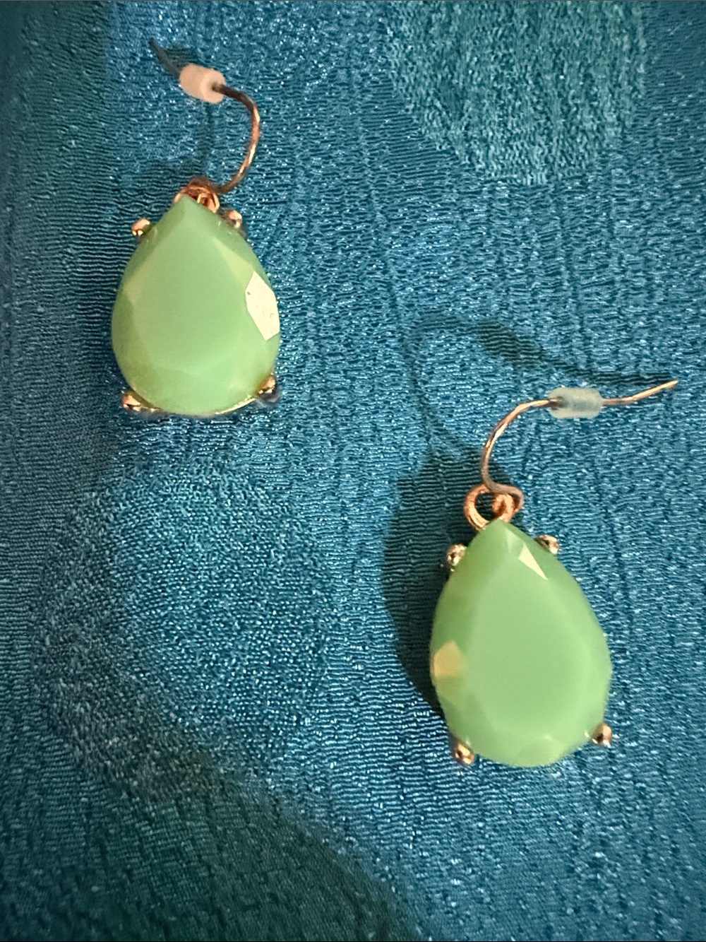Green Teardrop Dangle Earrings - Unbranded